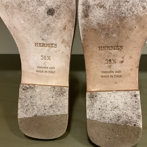 Hermes Oran. Used. Only shoe bags included. - Picture 10 of 12